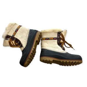 Labrador Oscar Sport amazing Tibetan horsehair & fur trimmed Muk Luk Duck boots